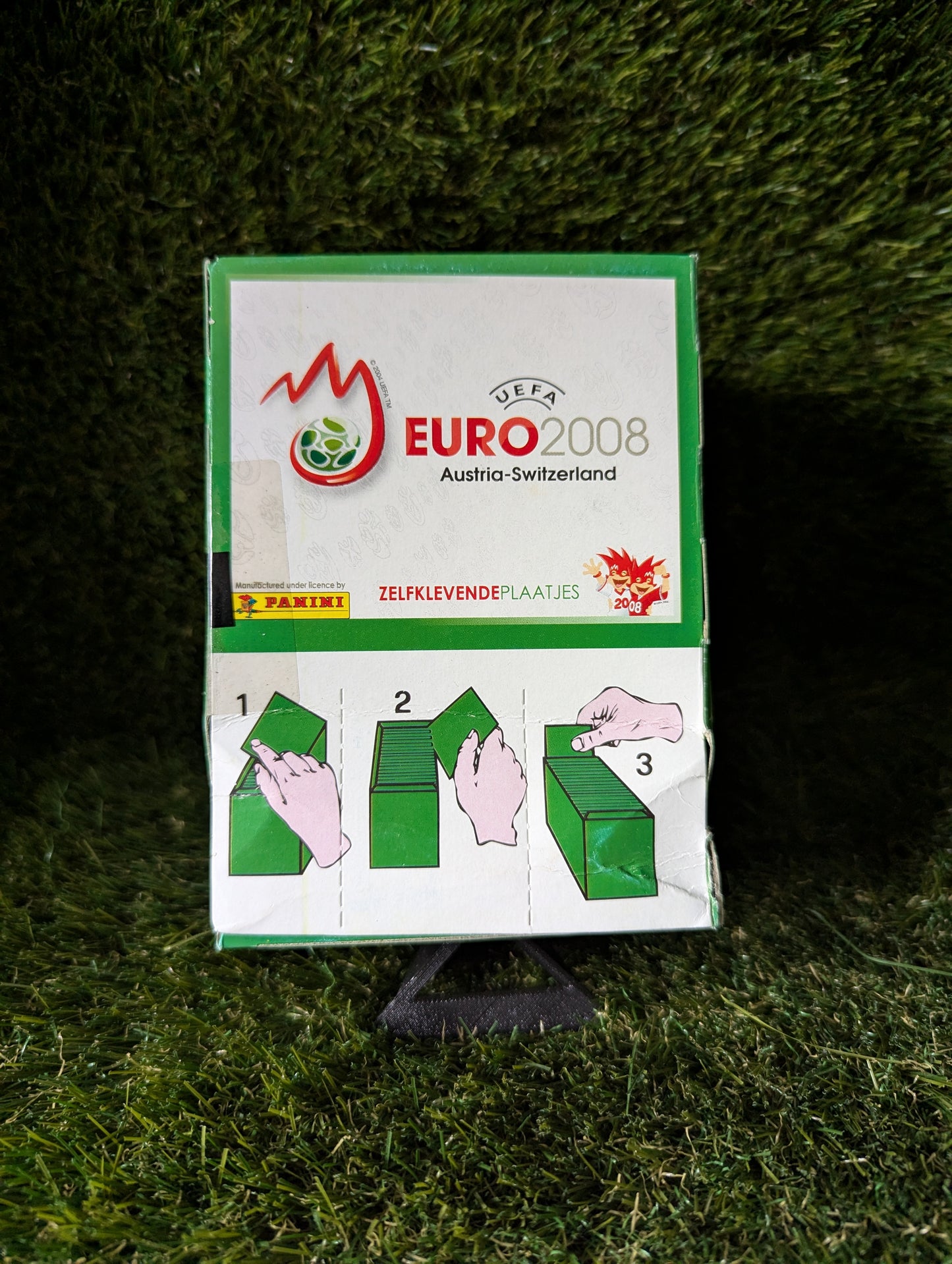 Panini UEFA EURO 2008 Austria - Switzerland Sticker Box (Sealed) 100 Packs